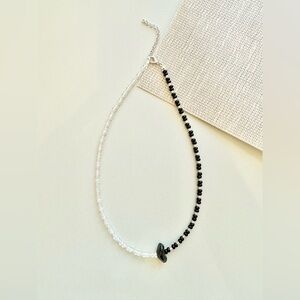 Handmade Jewerly with Clear Black Seed Bead Choker Necklace with Extension